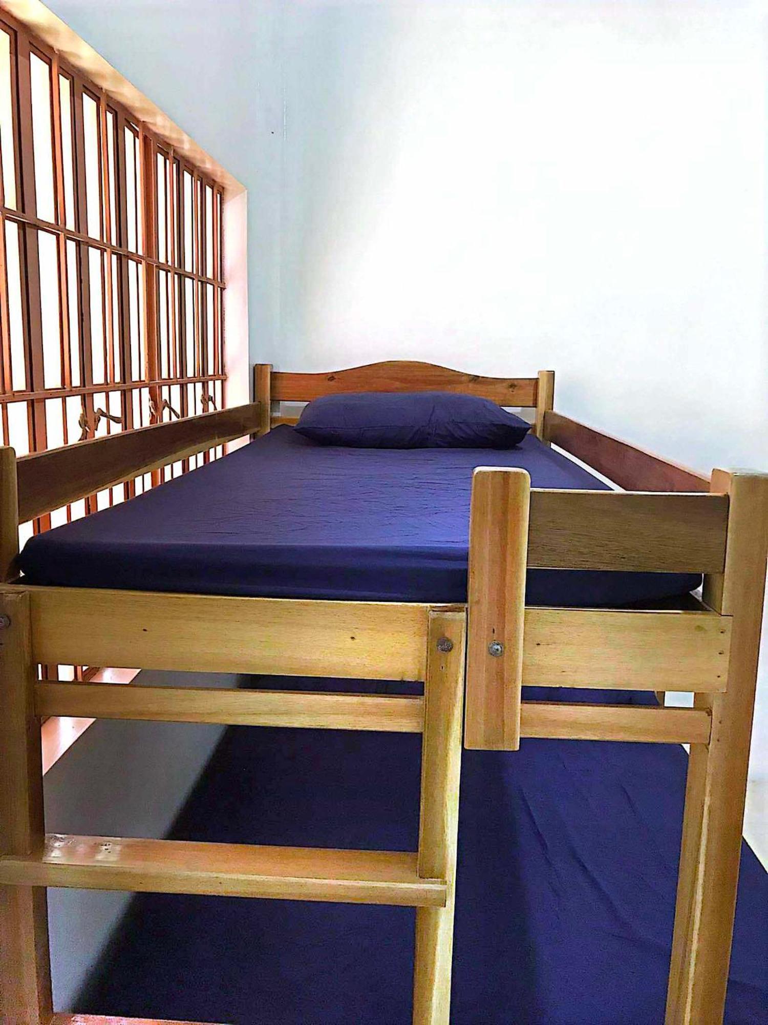 Ferienwohnung Estrelle Orange House - Backpackers Hub Puerto Princesa Exterior foto