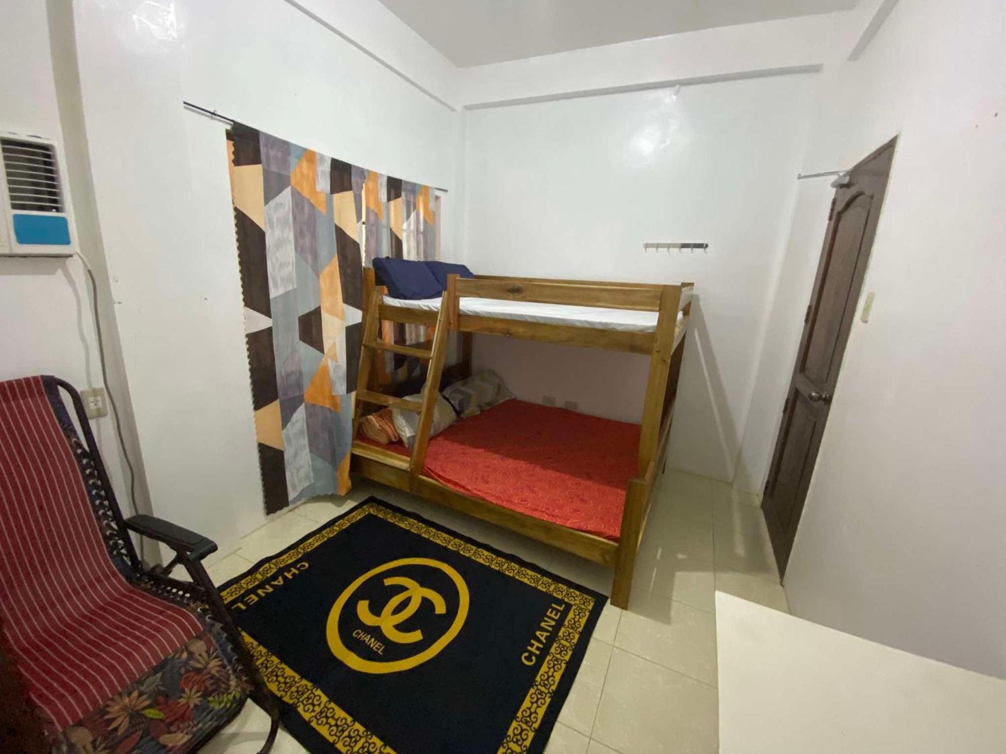Ferienwohnung Estrelle Orange House - Backpackers Hub Puerto Princesa Exterior foto